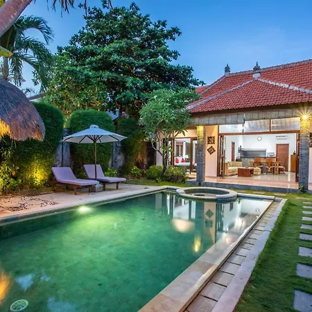 Sunny Villa Seminyak